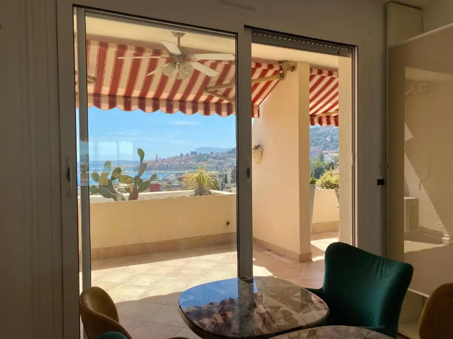 Mansfield vue carte Postale Terrasse Piscine calme port à 200m à pied