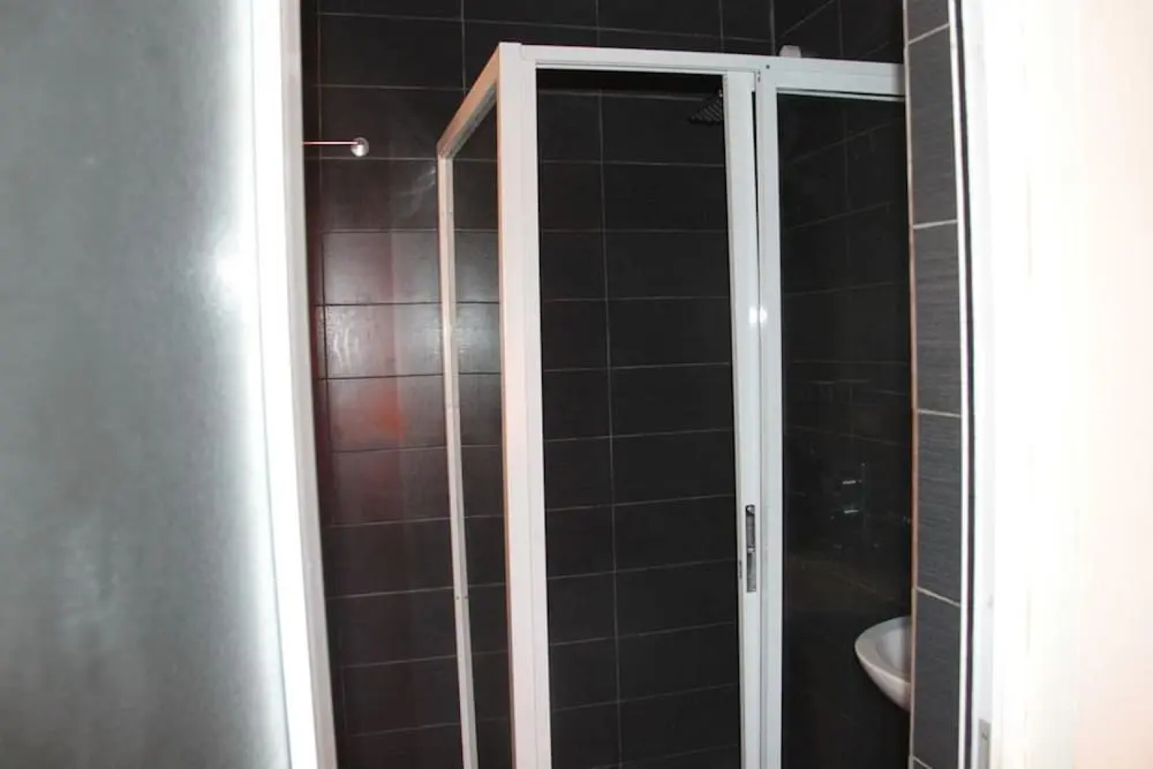 Lakeem Suites Surulere