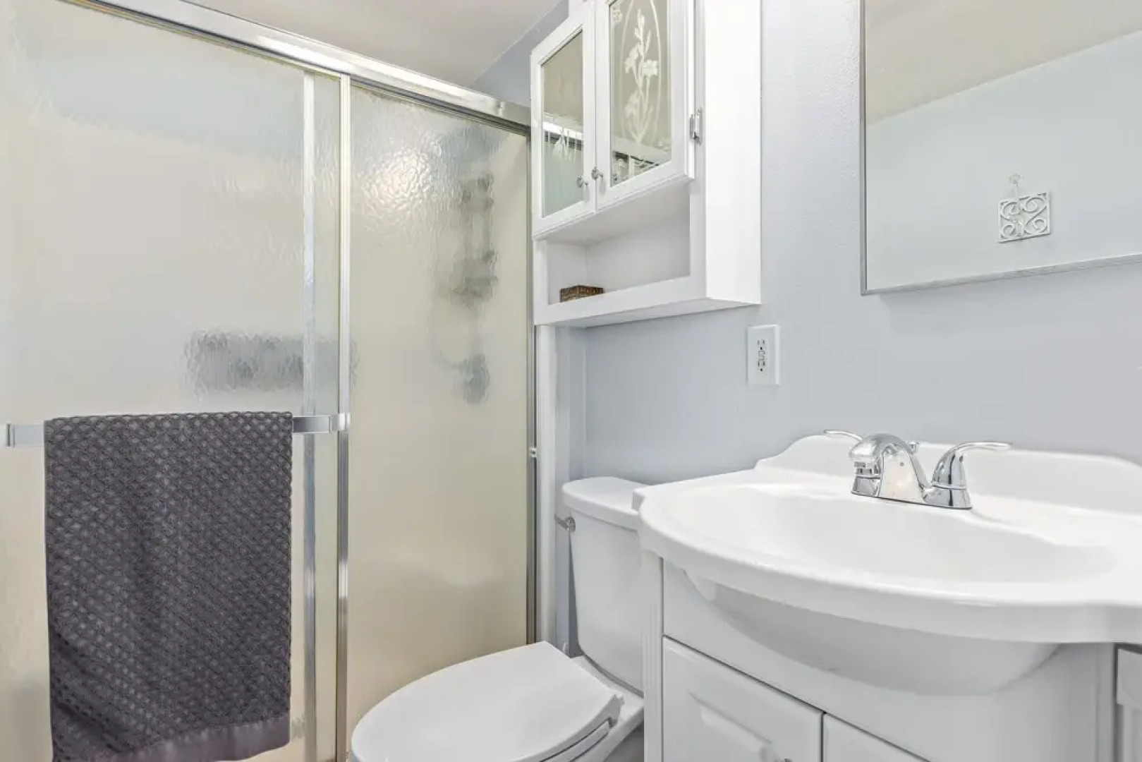 105th Sun City 2 Bedroom Home by Redawning