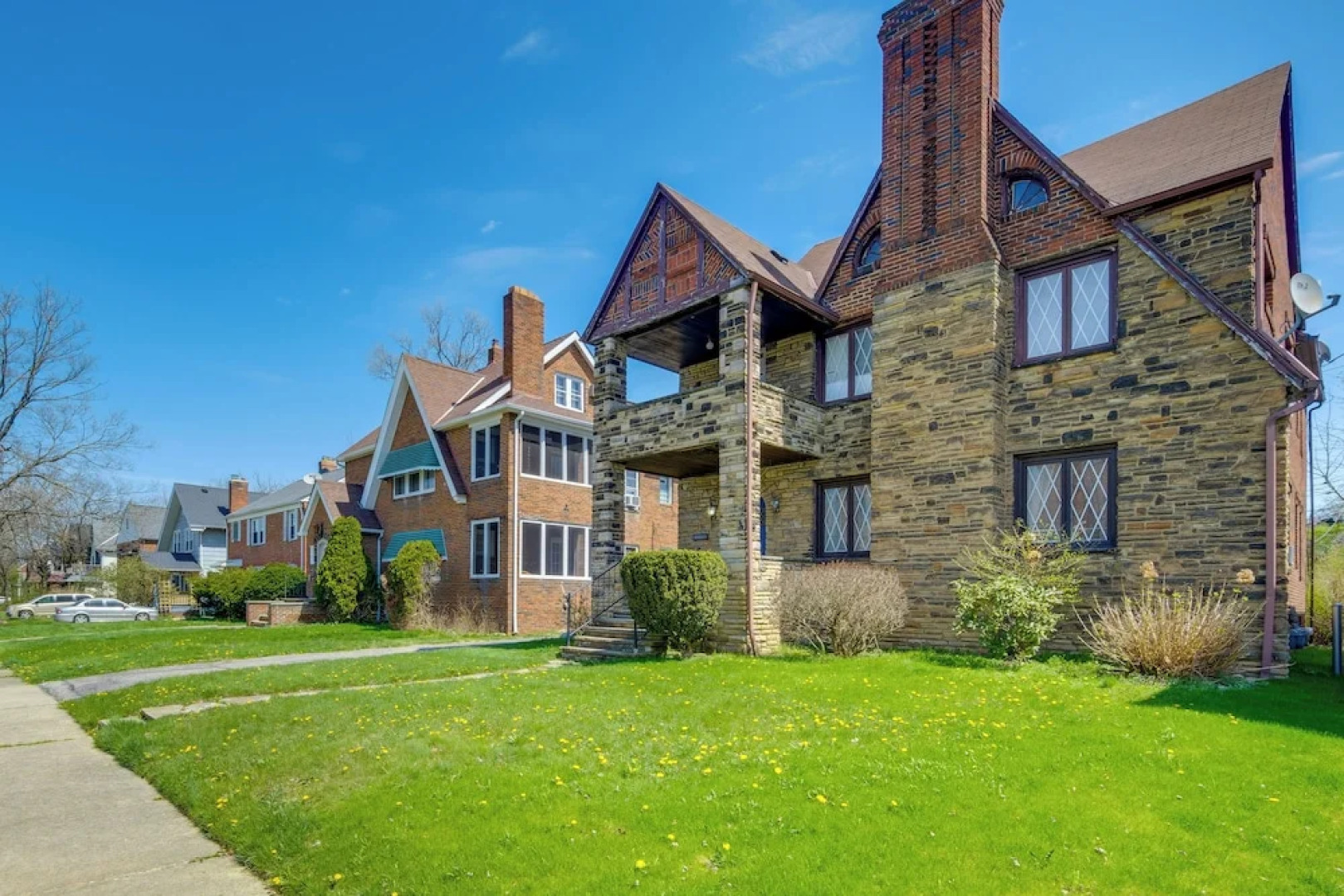 South Euclid Apt < 10 Mi to Downtown Cleveland!