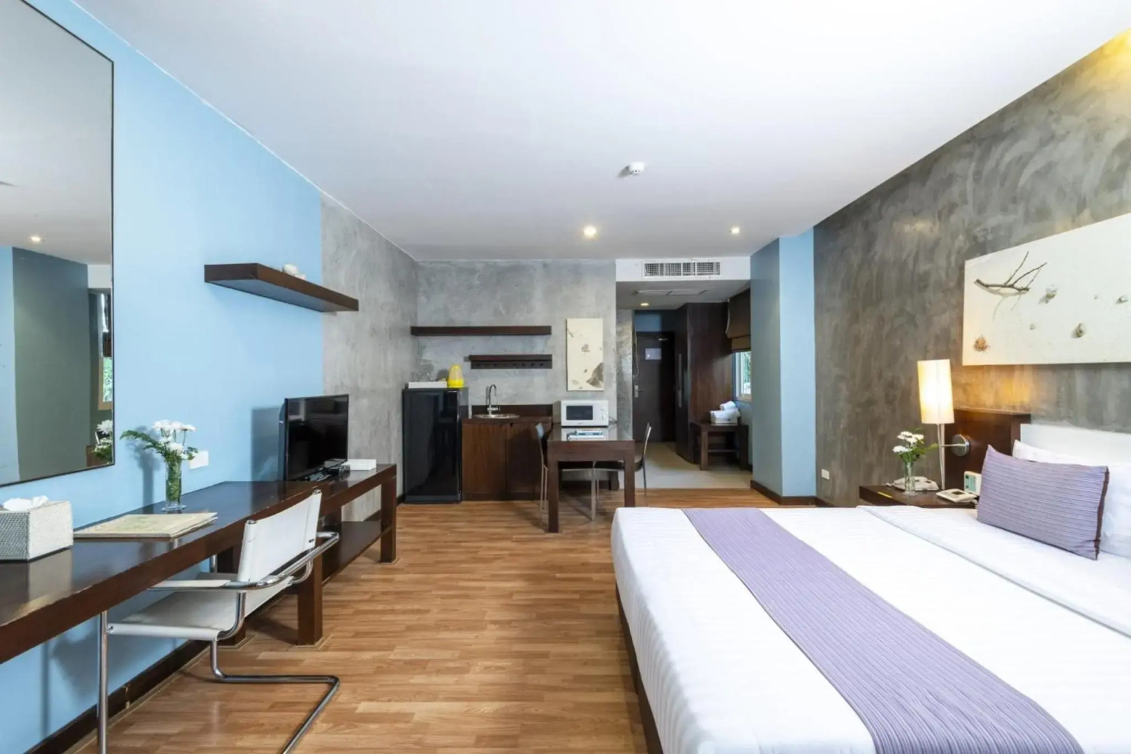 Silathip Huahin Serviced Apartment & Hotel