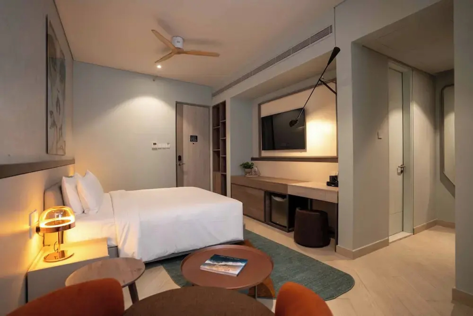 SeSaya Poshtel & Bistro - Colombo's Newest and Finest Poshtel Dorms and Rooms