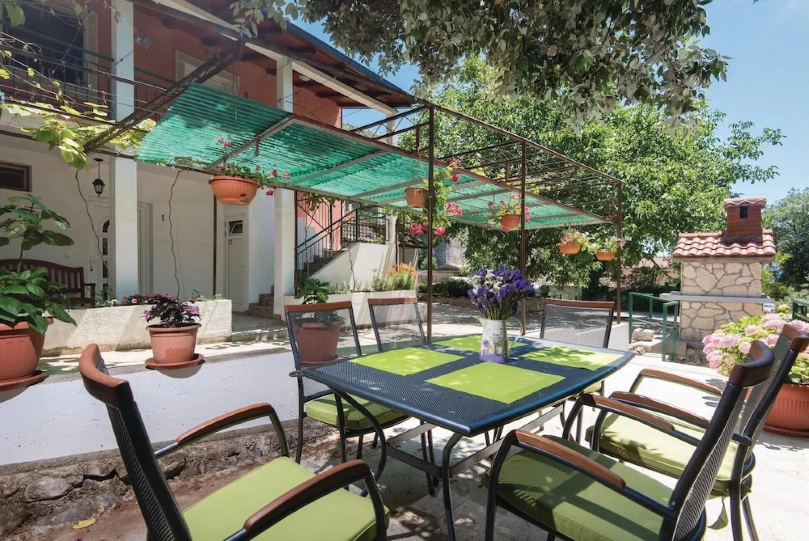 Awesome Home in Trstenik With Wifi and 4 Bedrooms