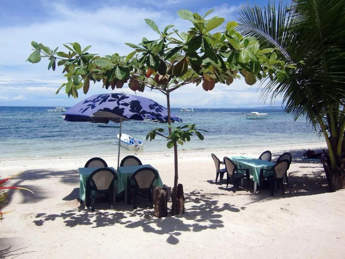 Kalipayan Beach Resort
