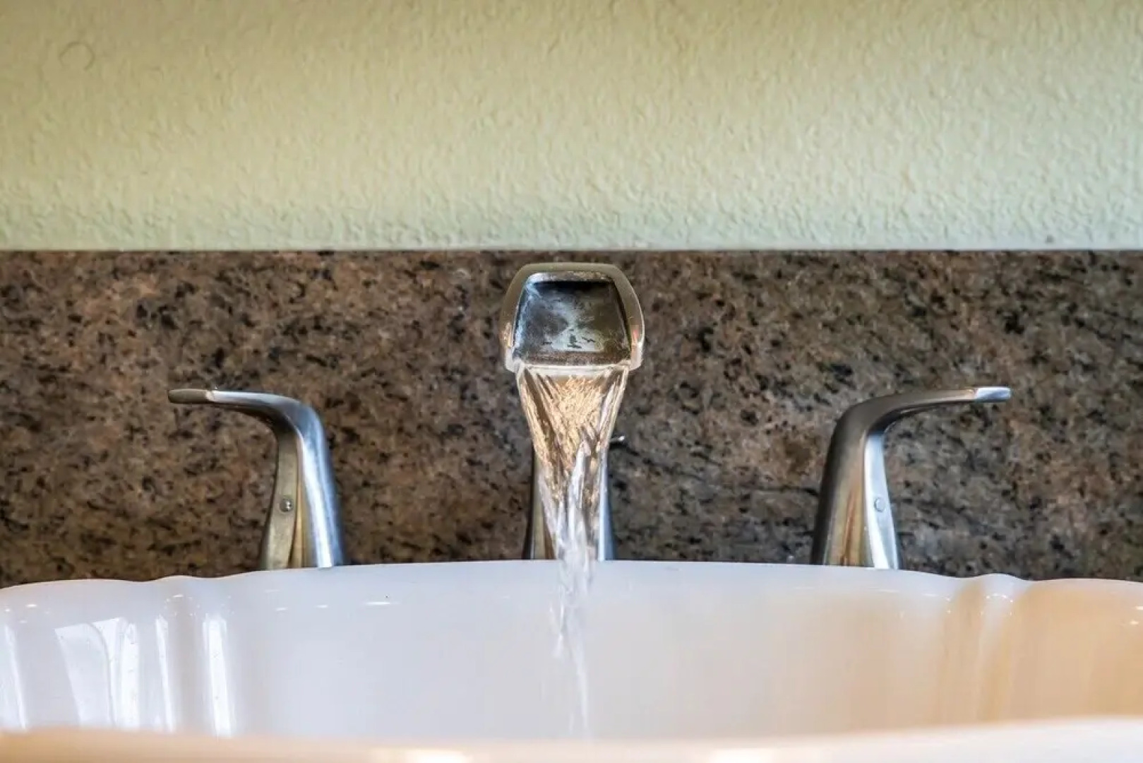 Elegant 1-bedroom Suite in Cupertino