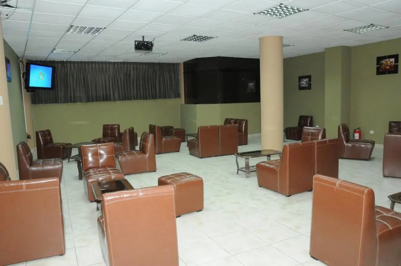 Gran Kuntur Wasi Hotel