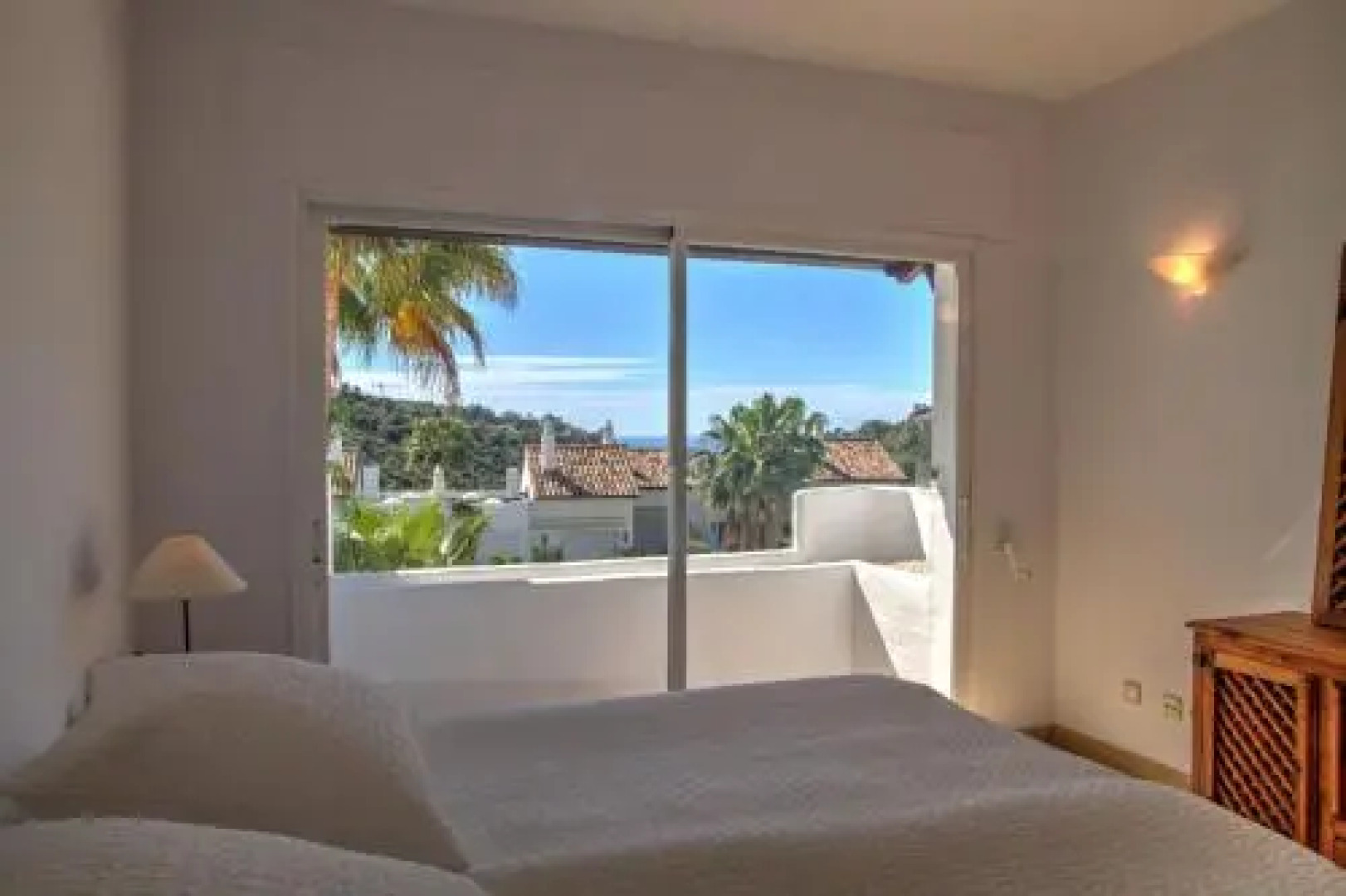 Penthouse with Sea Views