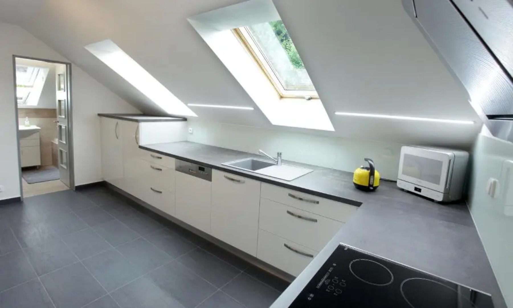 Apartmán pod skálou