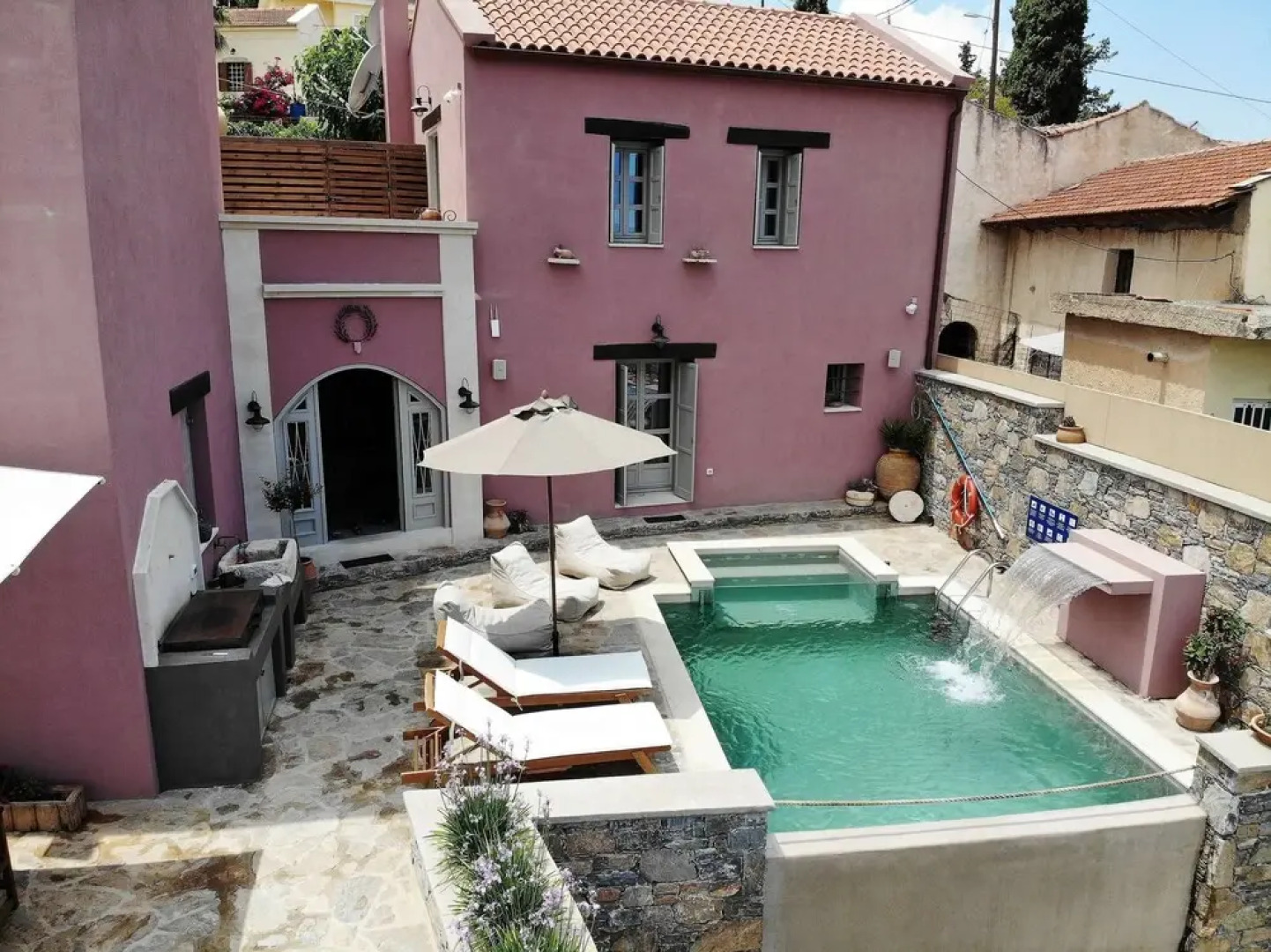 Elevated Peaceful Villa With Private Heated Pool Jacuzzi and Panoramic Views