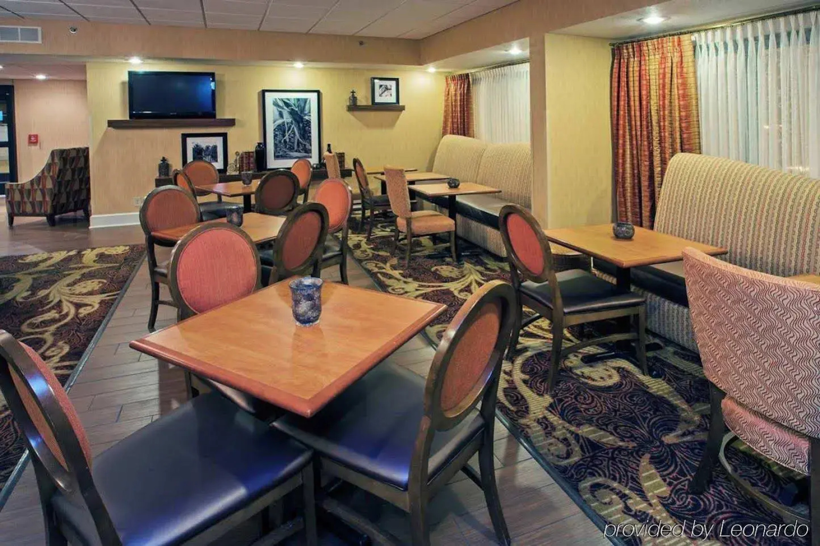 Hampton Inn by Hilton Youngstown-West I-80