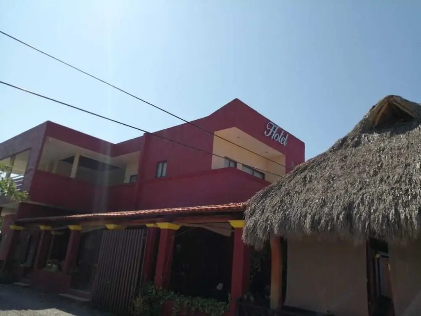 El Cihualteco Hotel Restaurante Bar