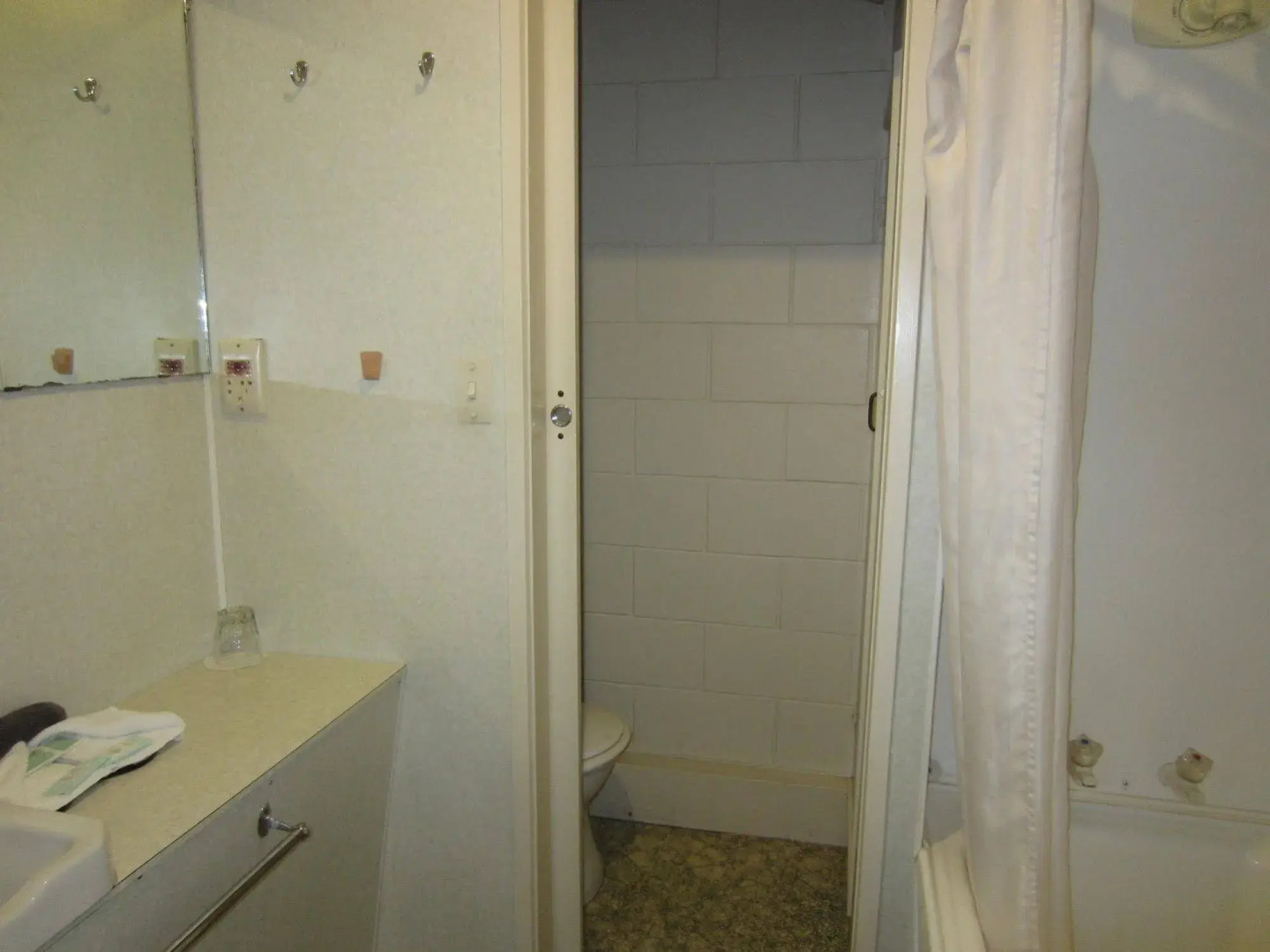 Midtown Motor Inn