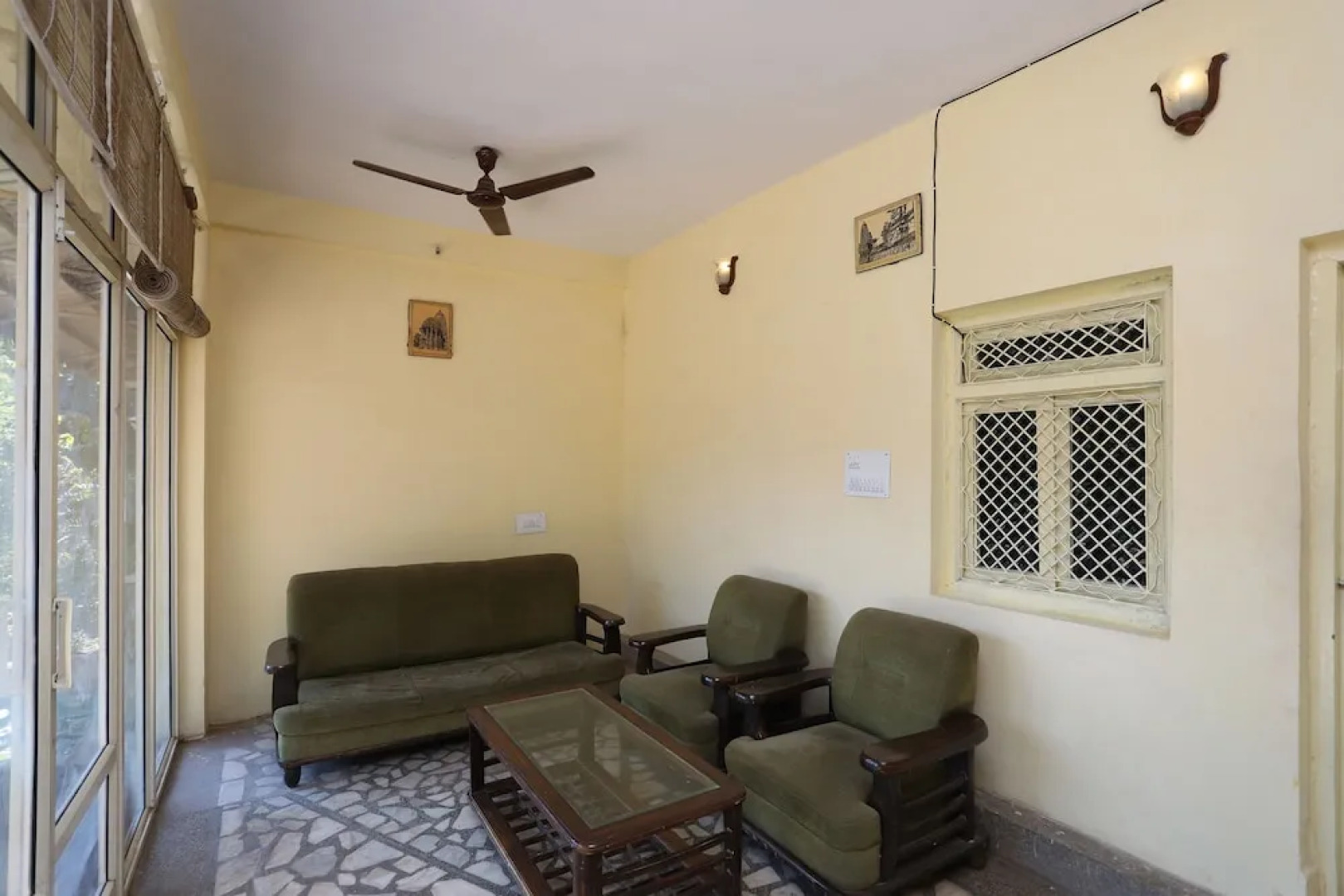 OYO 29068 The Green Petal Resort