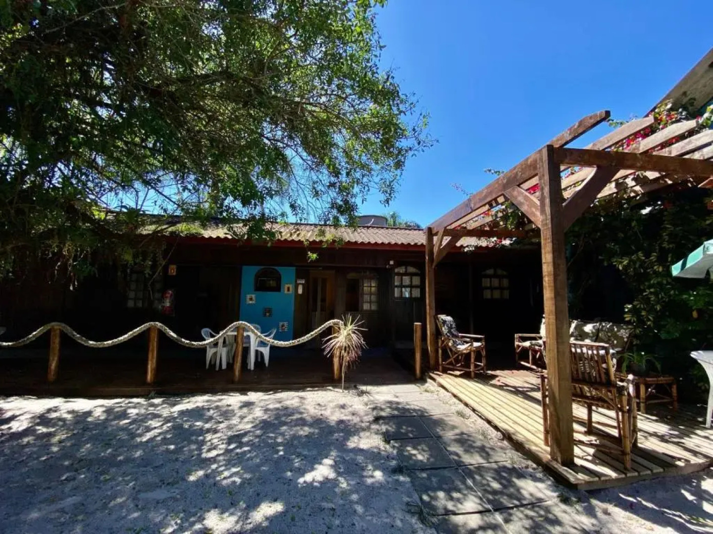 Tubarao Pousada & Camping