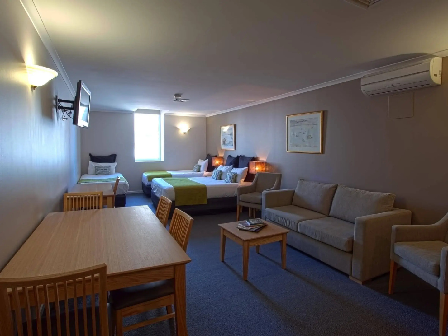 Quest Waterfront Apartment Hotel 