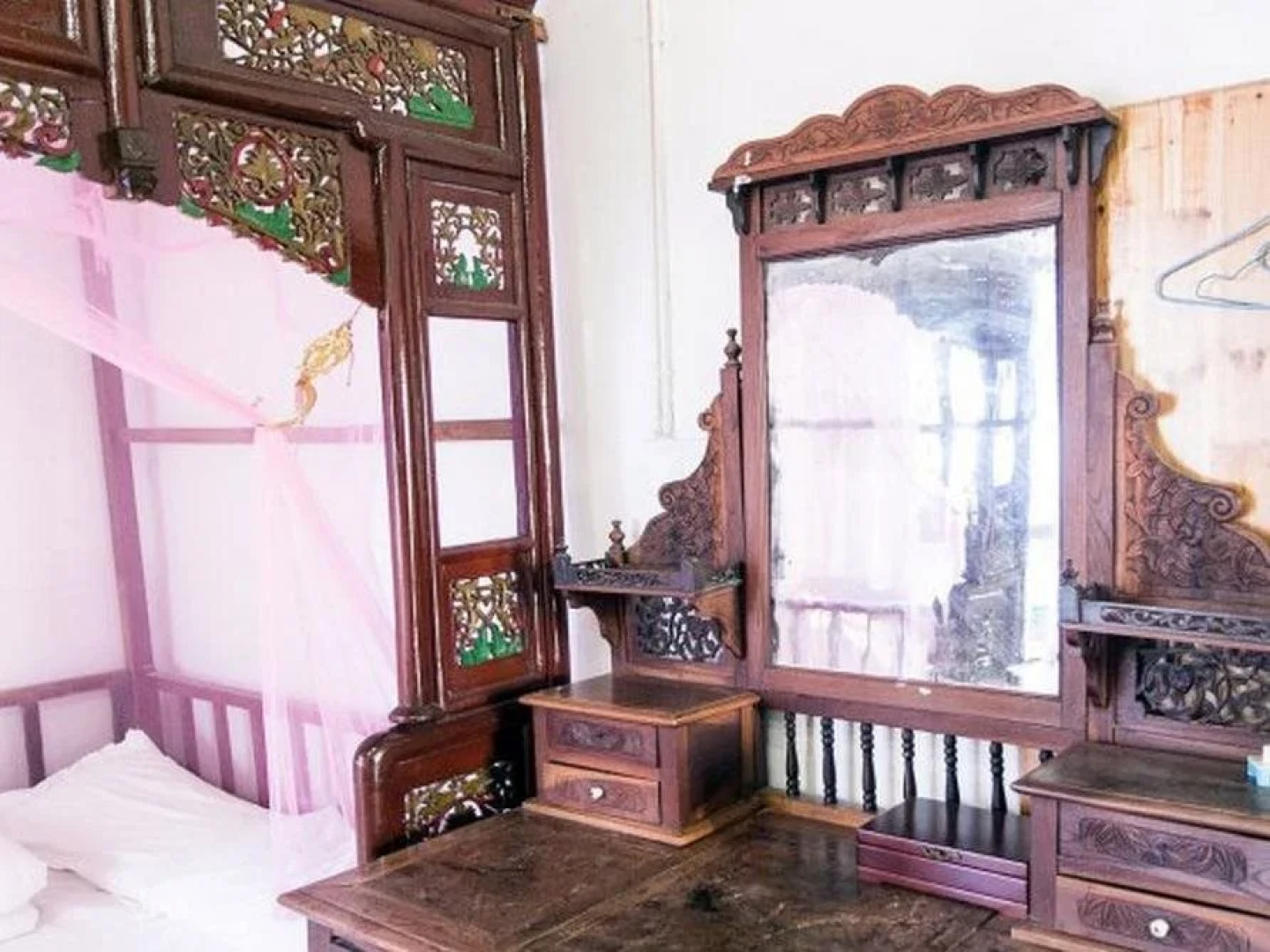 Jinshuiloutai Hotel - Zhouzhuan