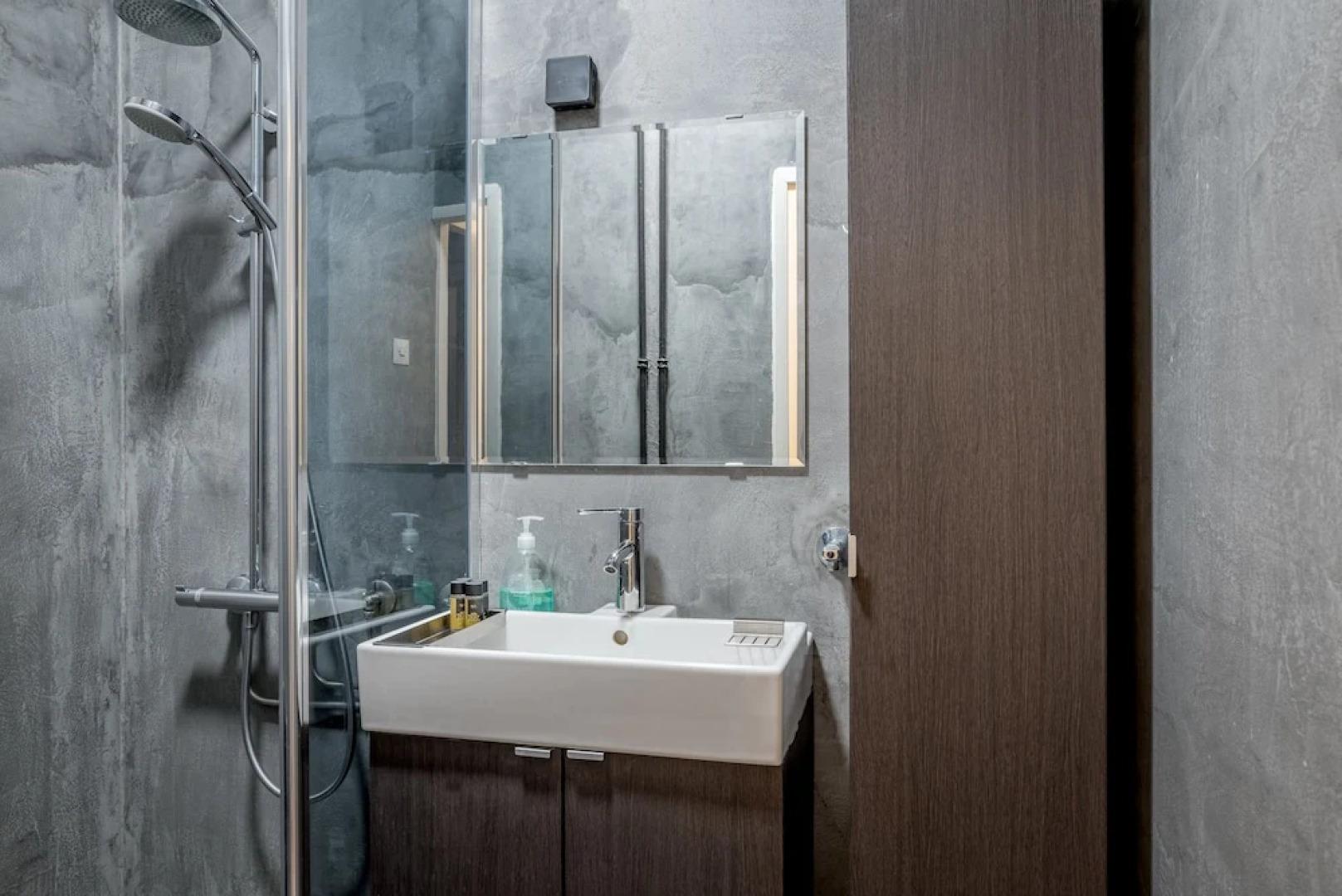 Experience Living Urban Apartments