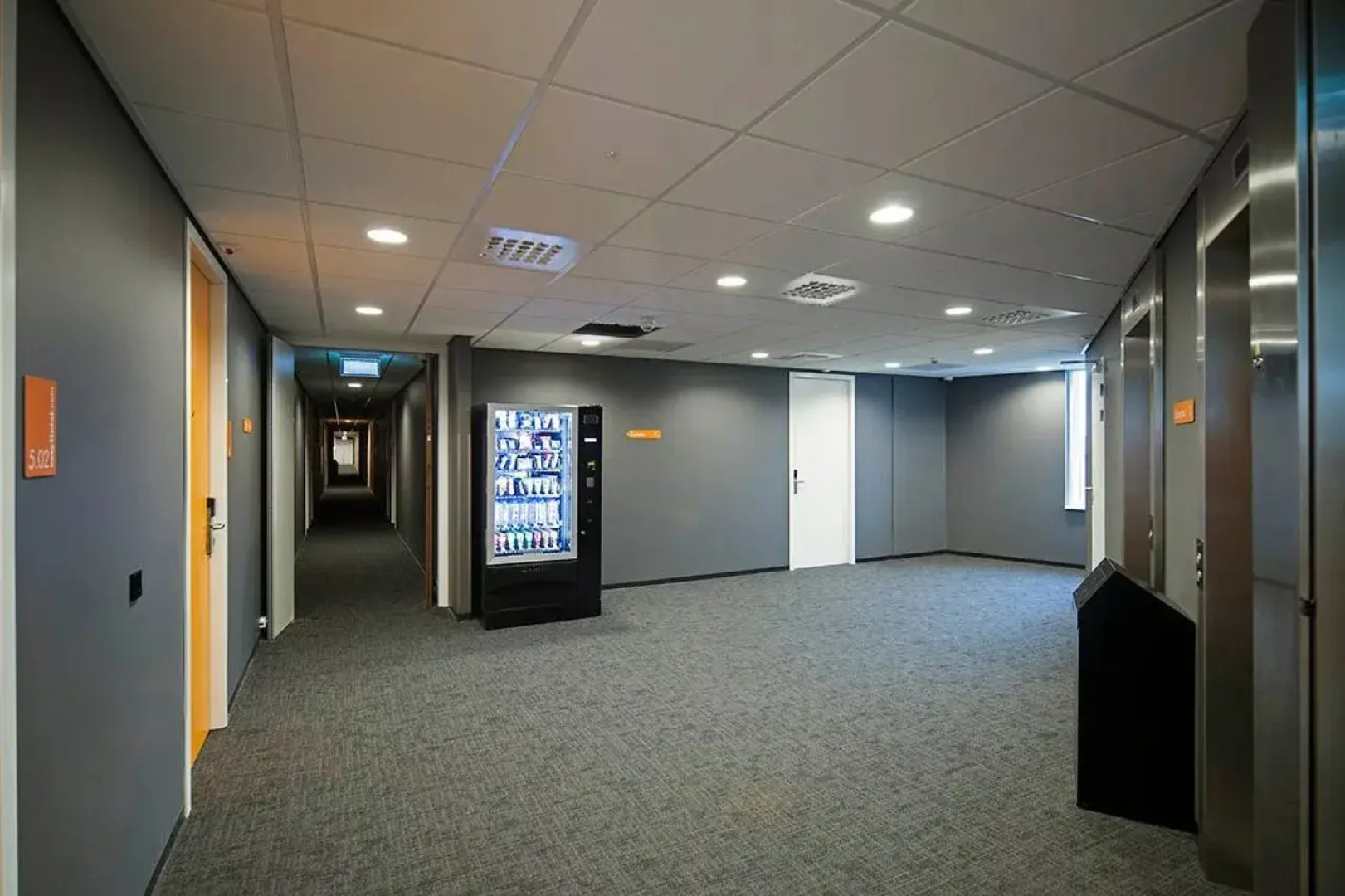 easyHotel Amsterdam Arena Boulevard