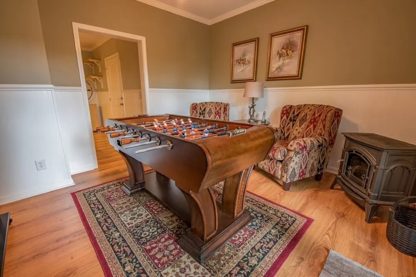 Wolf`s Den-minutes to Blue Ridge