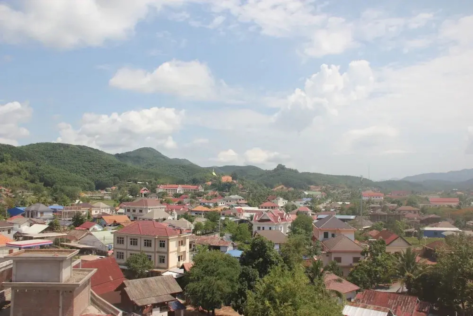 Royal Hotel Luang Namtha ' Huang Ching'