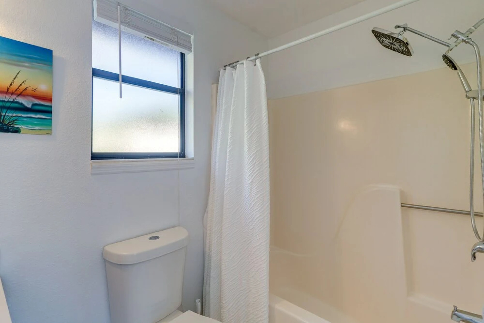 Breezy Cape Canaveral Townhome ~ 1 Mi to Beach!