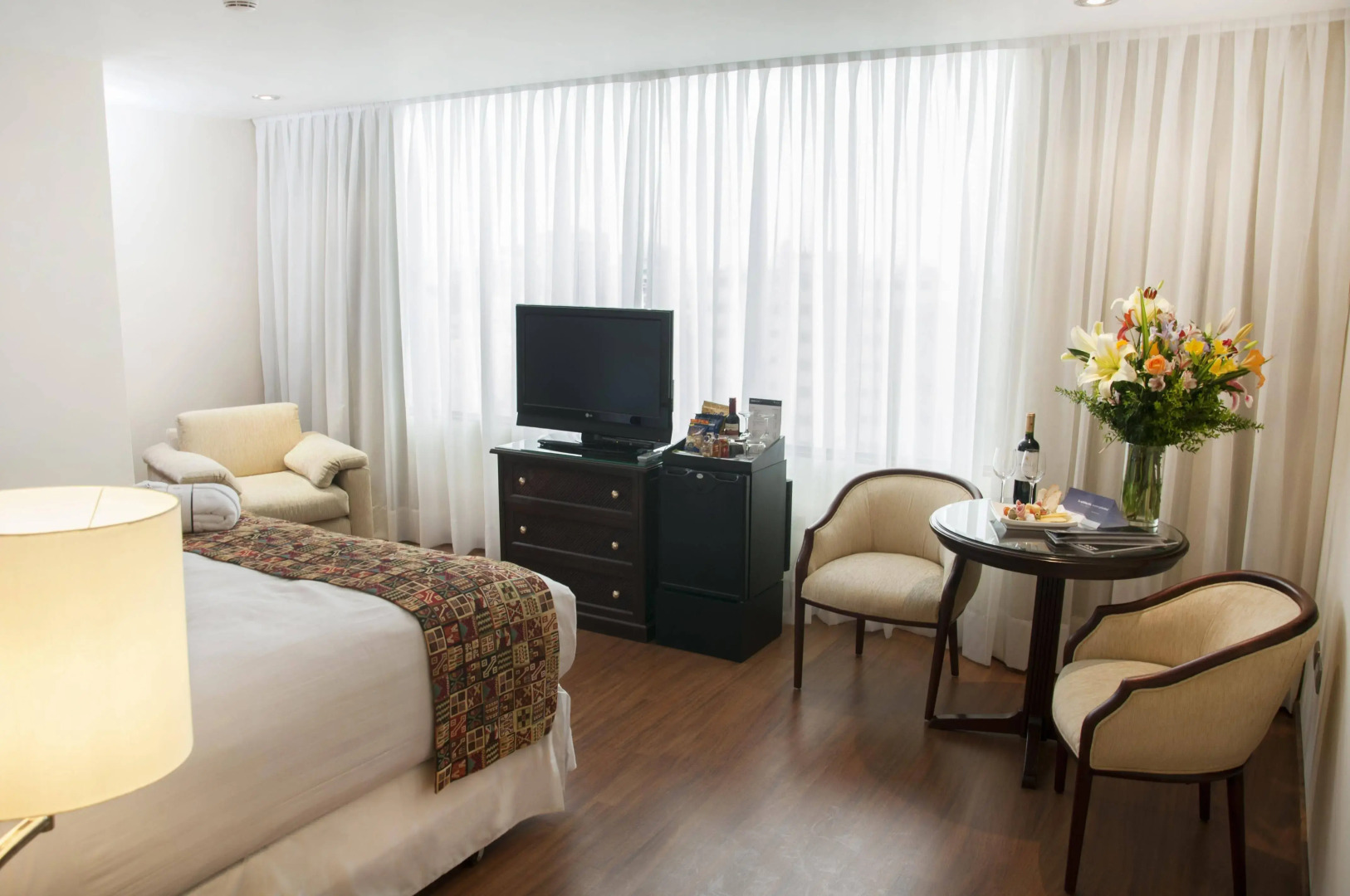 Hotel Estelar Miraflores