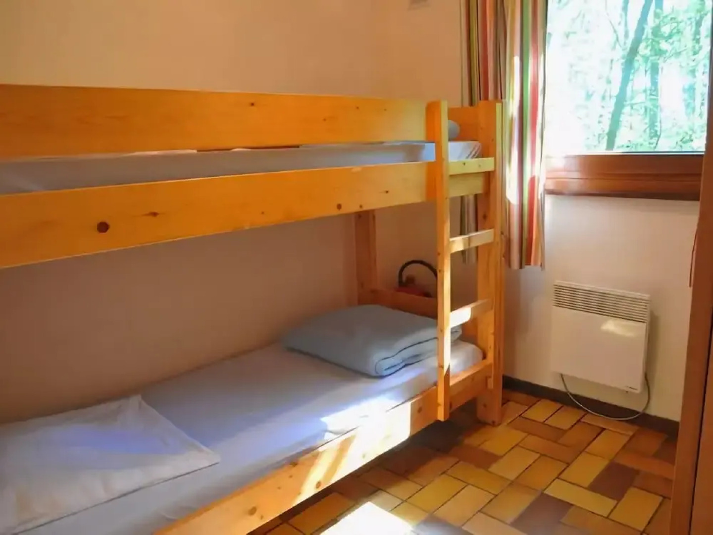 Cozy, Wooden Chalet With a Microwave, Located in a Forest