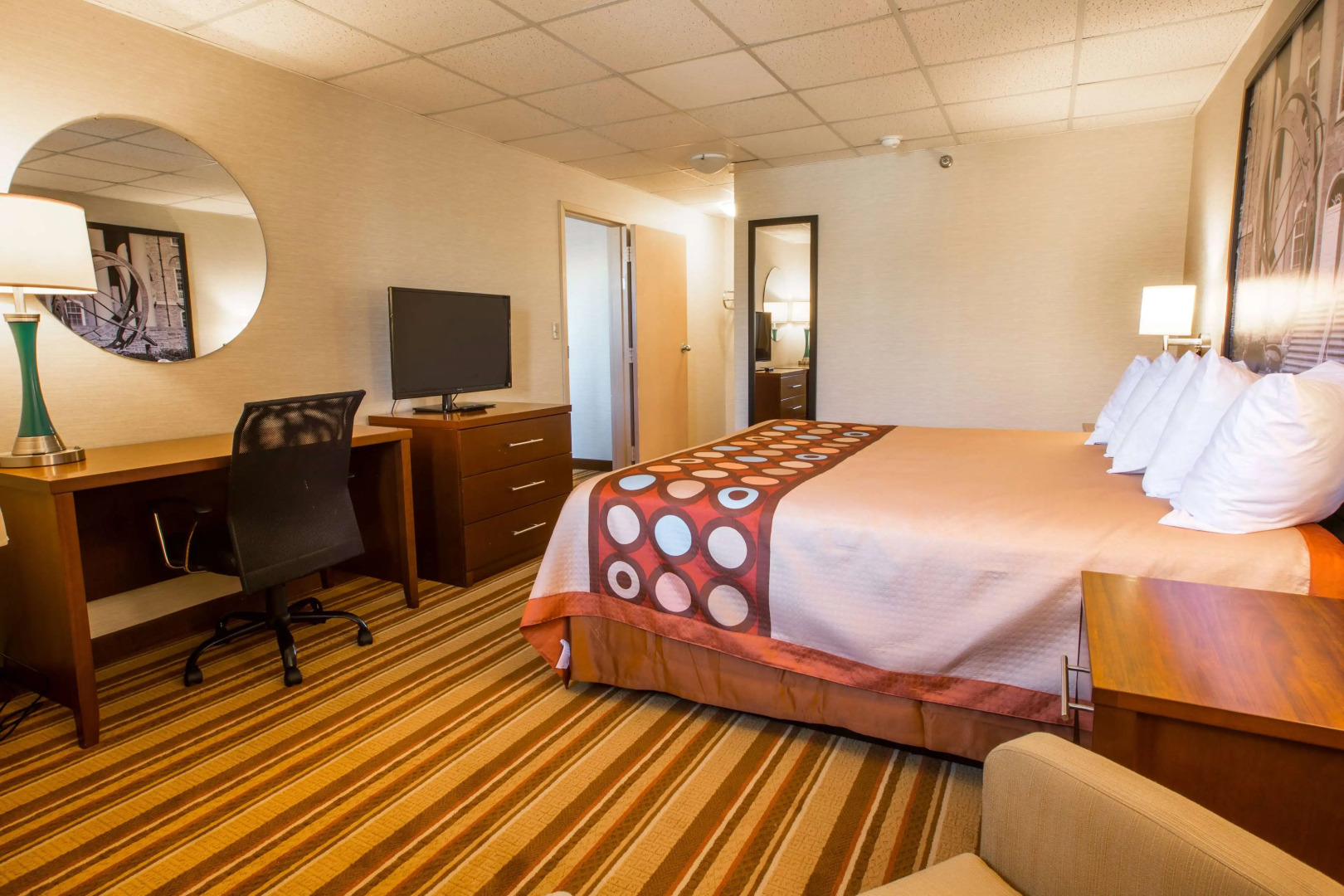 Super 8 by Wyndham State College