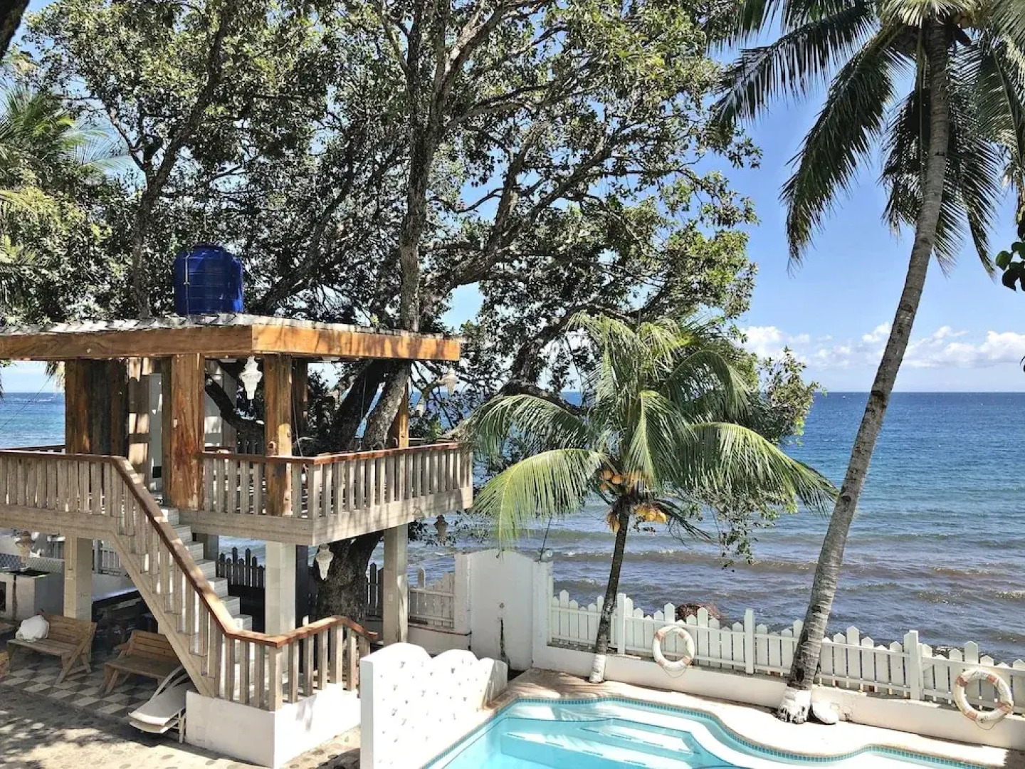 Island View Coastal Resort