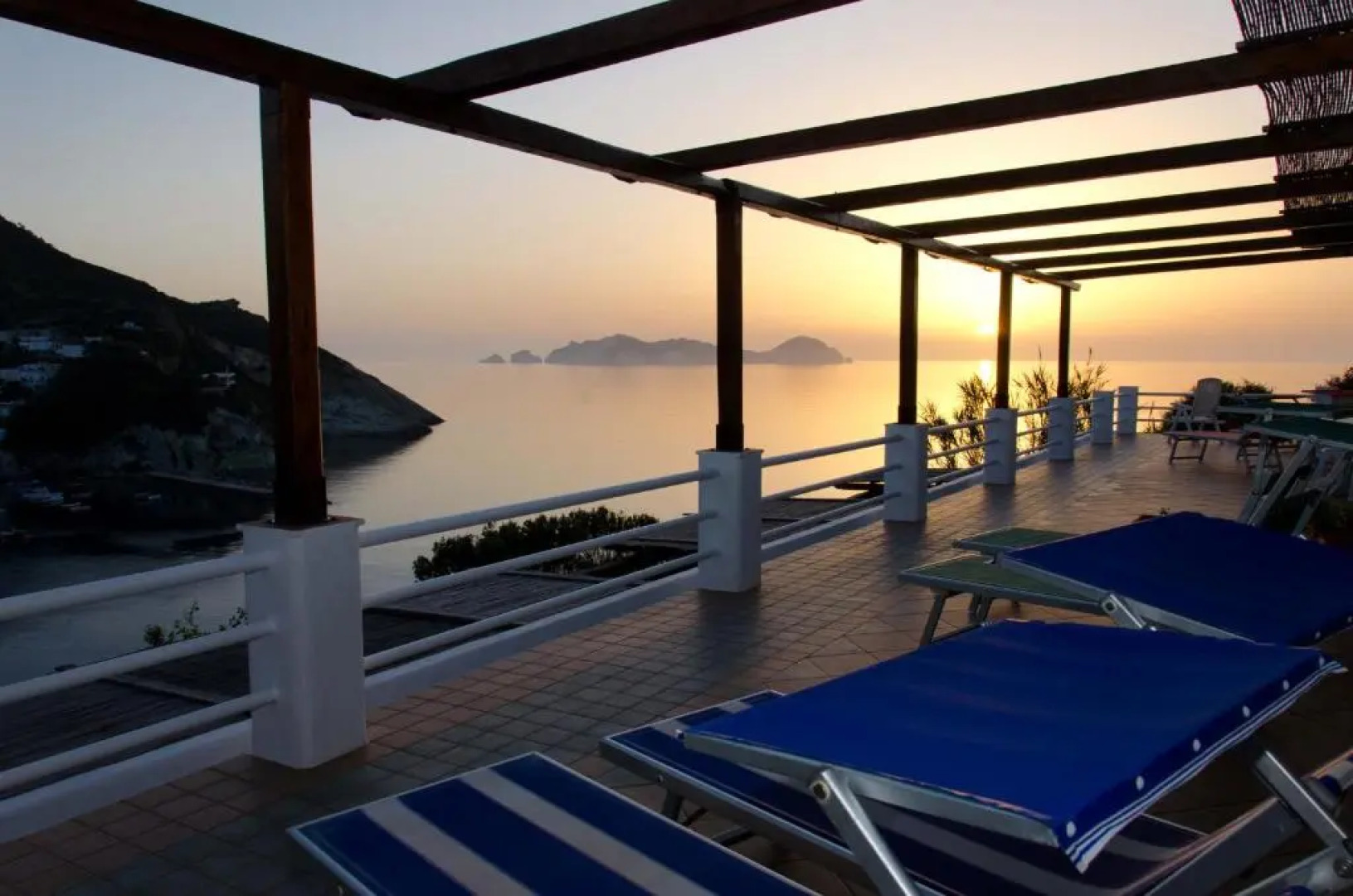 Sunset Village Ponza