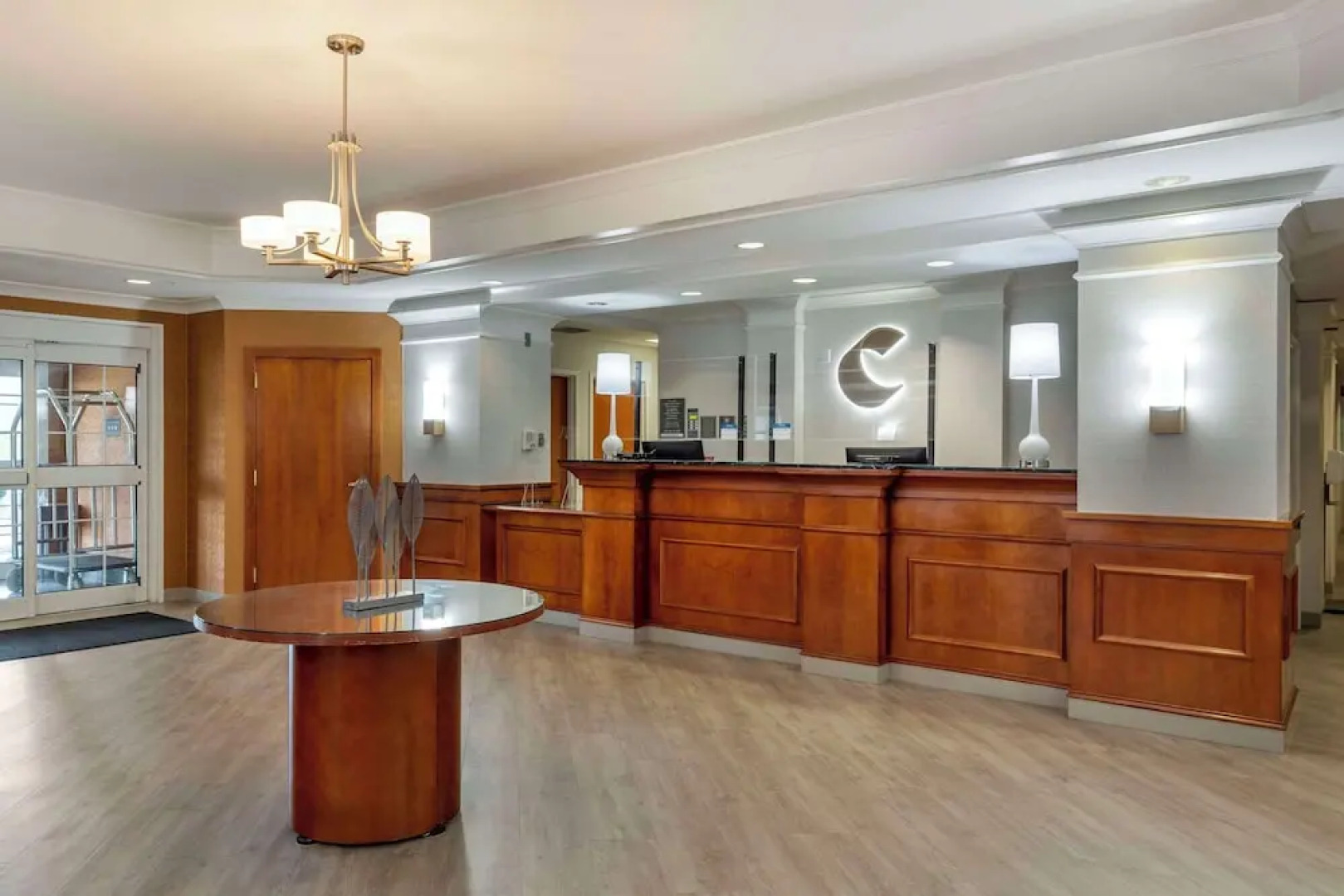 Holiday Inn Express Hotel & Suites Amherst-Hadley, MA