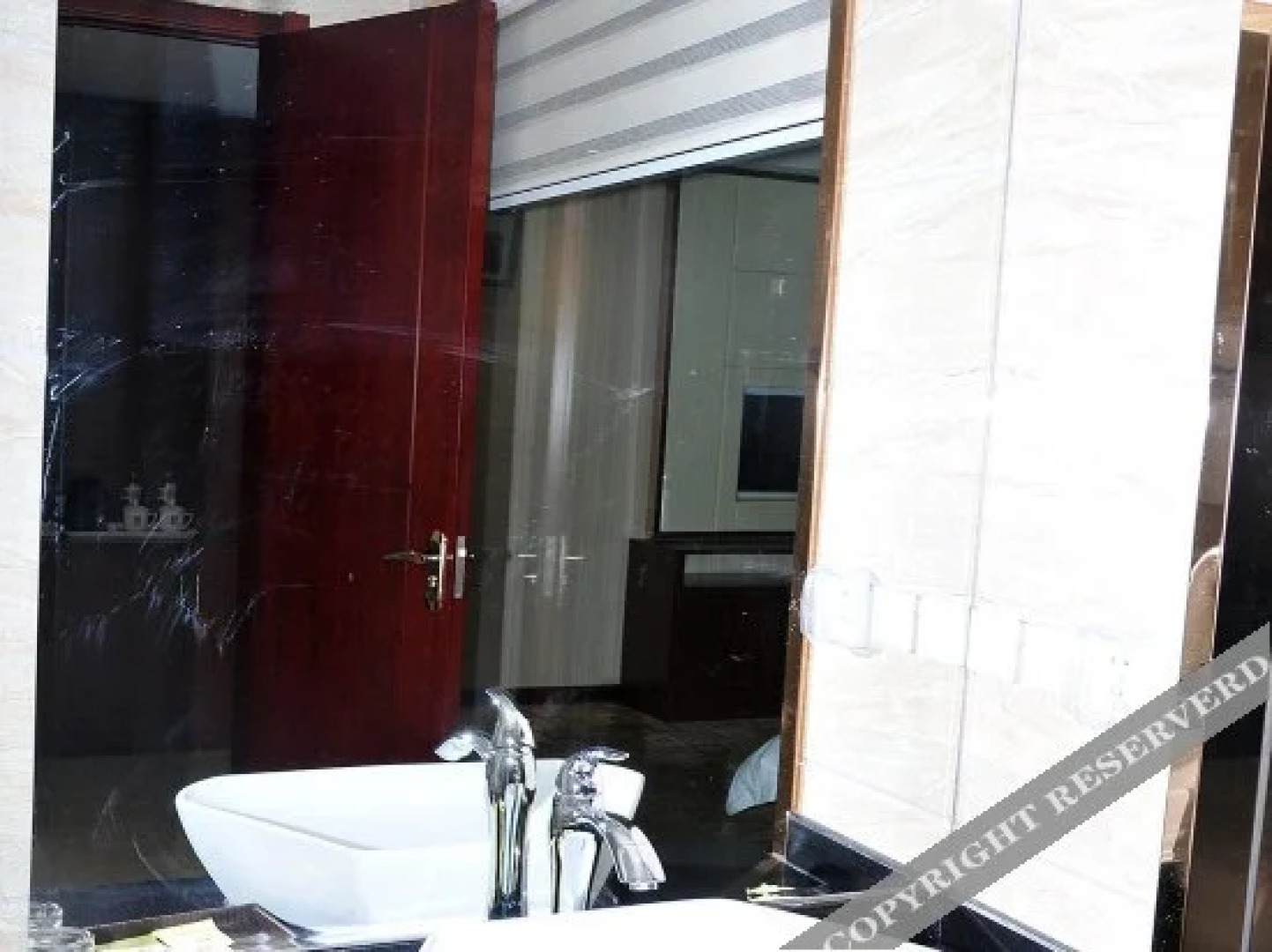 Zhonghao Holiday Hotel