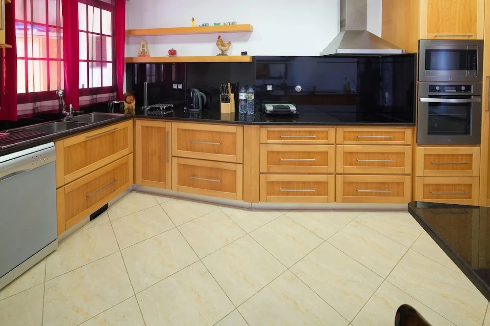 Ribeira Brava Splendid Home