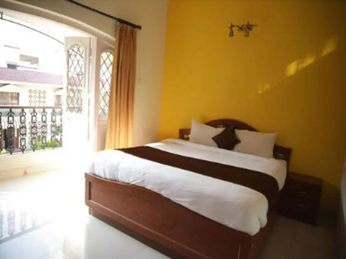 OYO 7293 Basilica Holiday Home