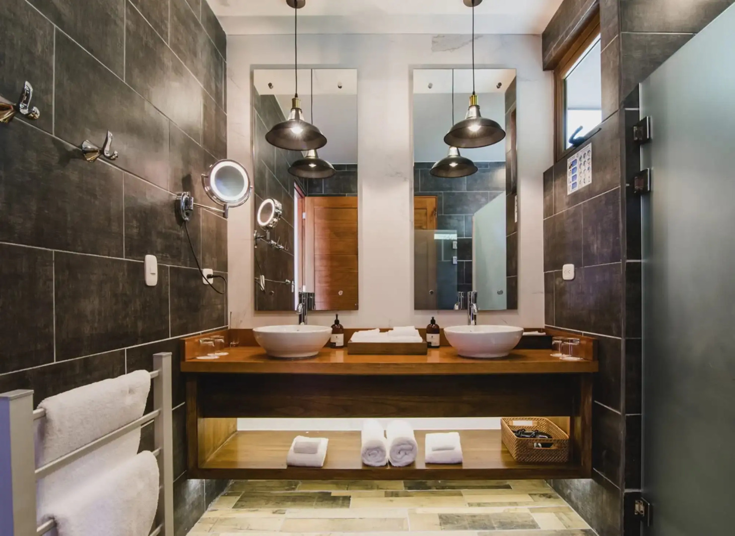 El Silencio Lodge and Spa