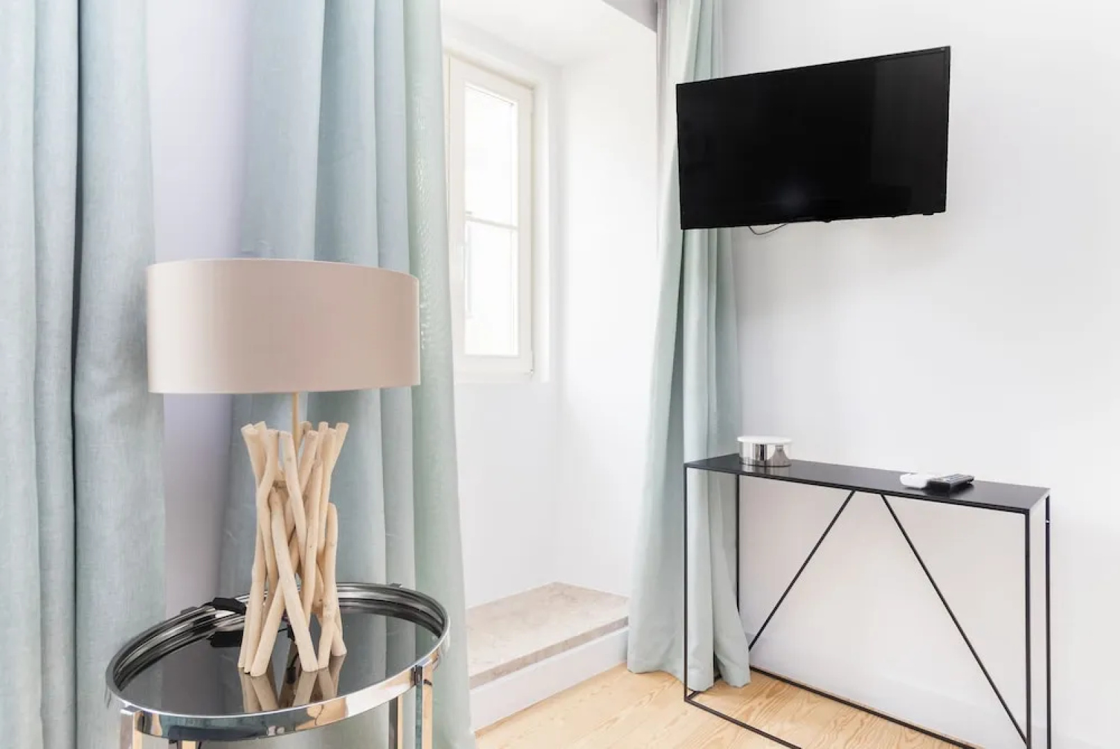 Lisbon Bica Suites Apartments