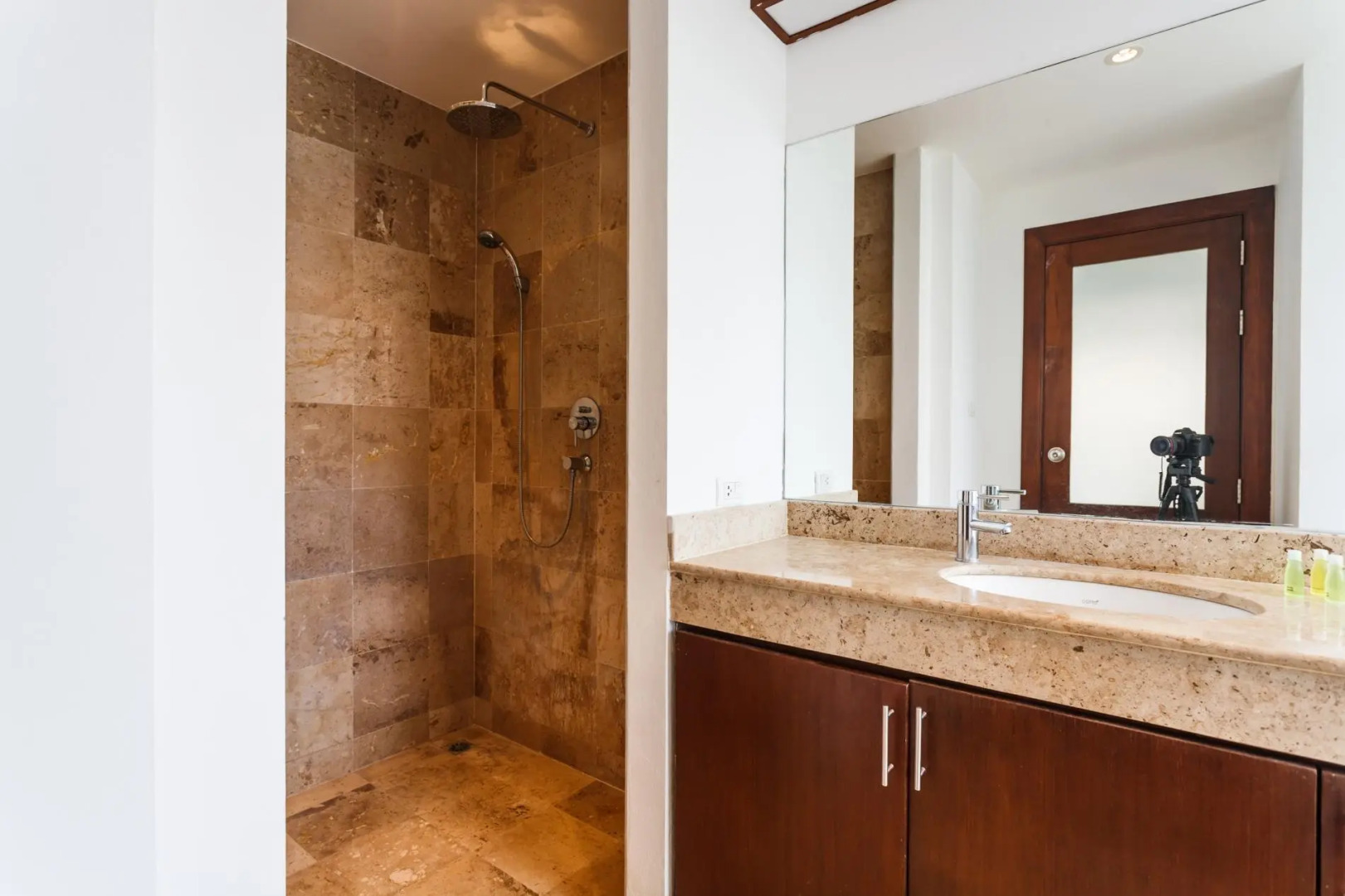 Frangipani Villa in Nai Harn (5 bedroom)