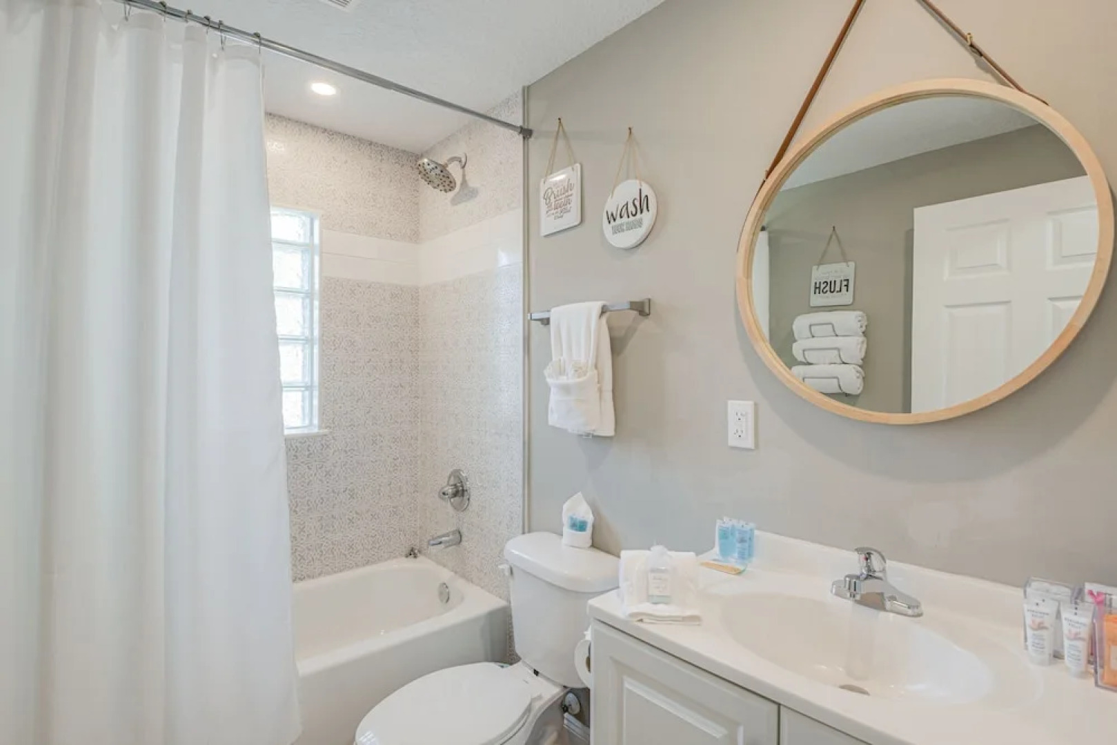 Orange Park Home w/ Private Pool & Grill!