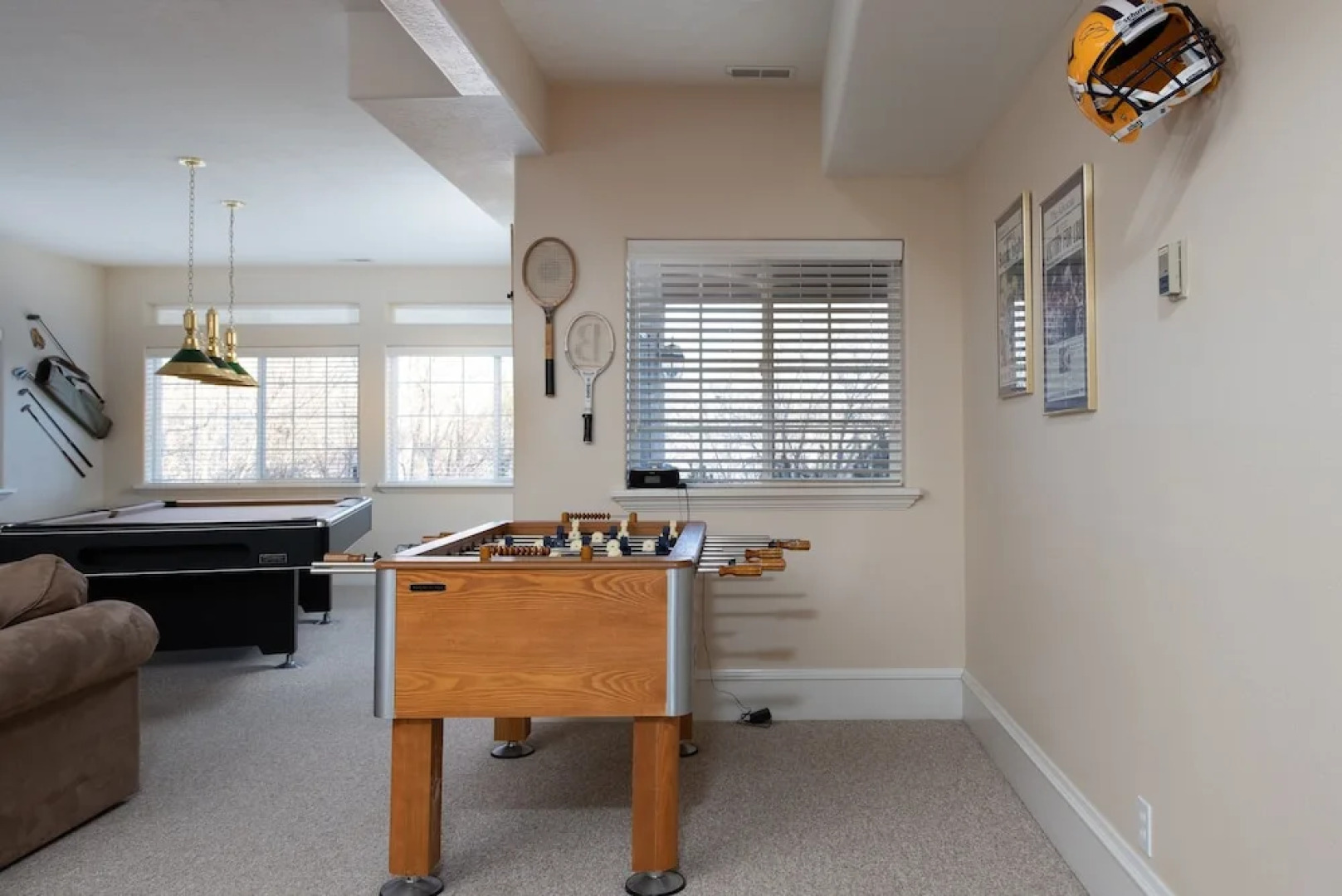 Family Getaway~hot Tub, Ice Castles & Tubing Hs 5 Bedroom Home by RedAwning