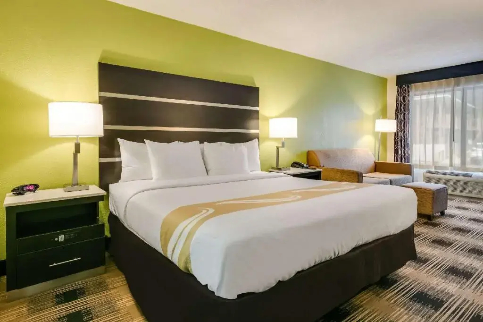 Quality Inn & Suites Mt Chalet