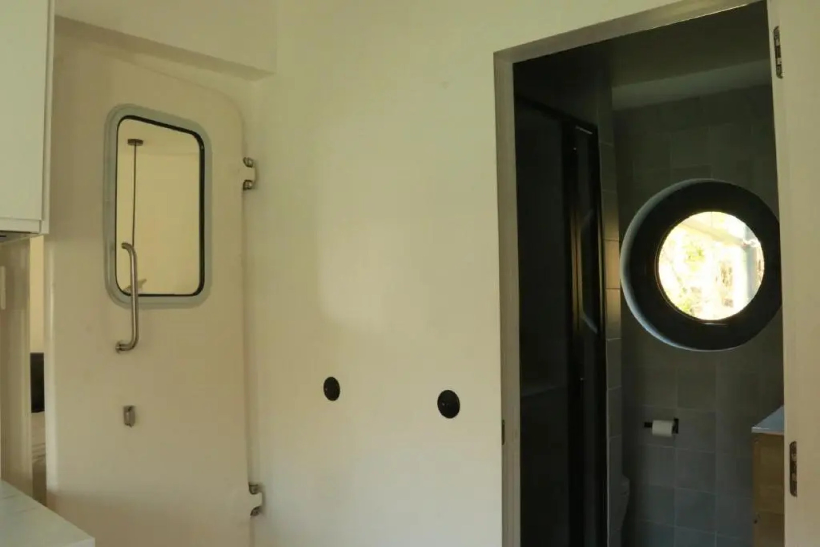 Studio très cosy - indépendant dans une péniche - Paris 16