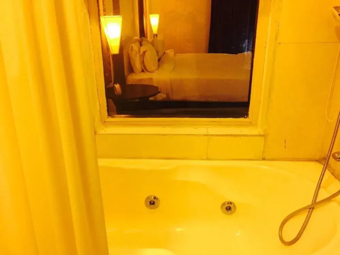 Centre Point Hotel Neemrana