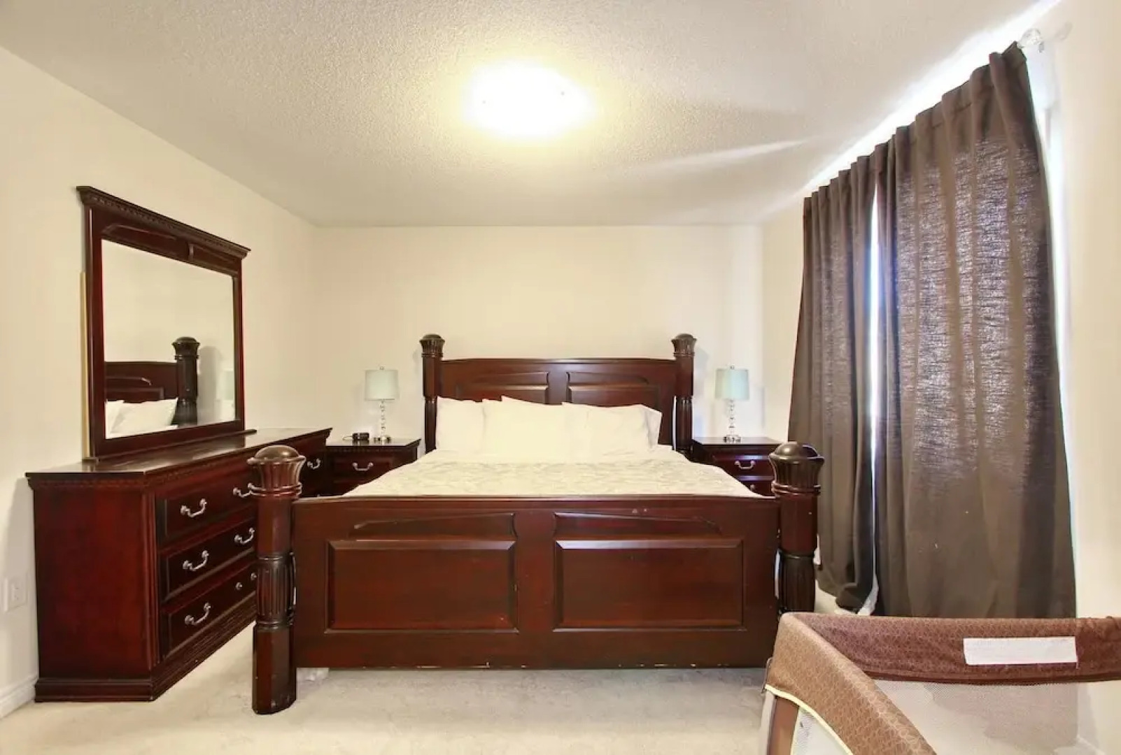 Executive Suite at Brampton House