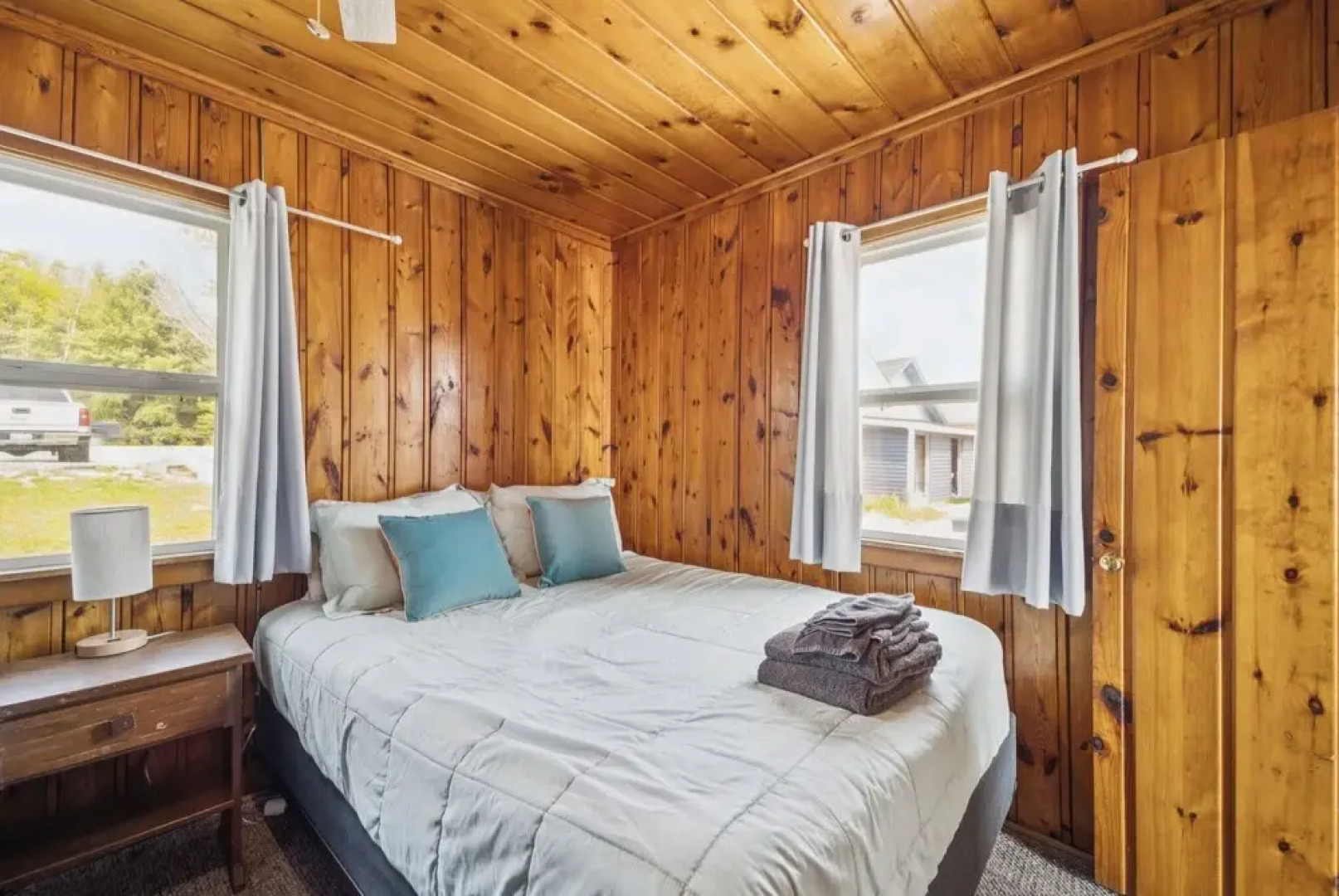 Barefoot Beach Resort