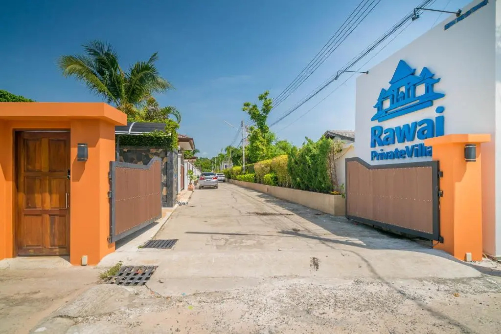 Rawai Private Villas - Pool and Garden