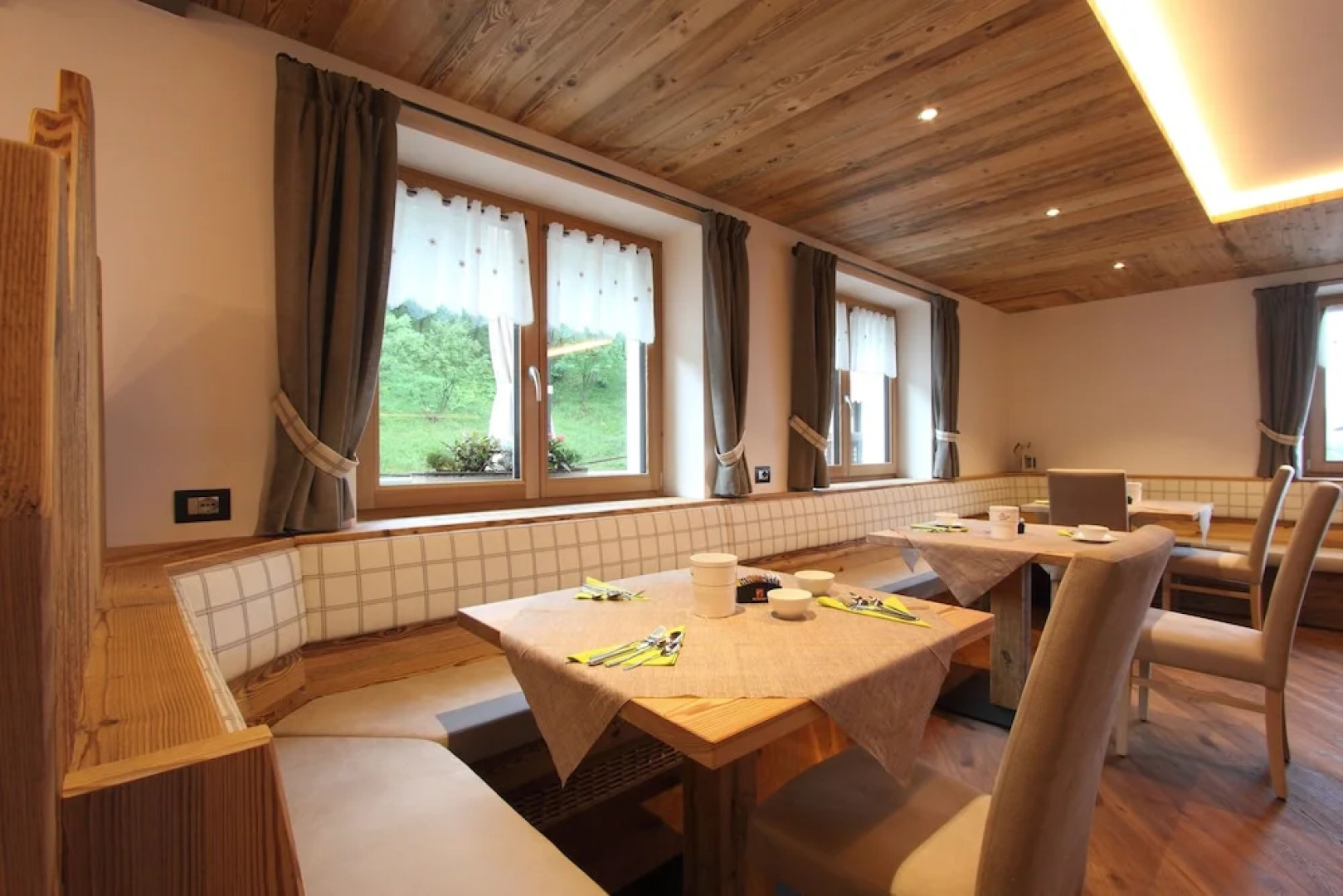 Dolomites B&B Suites and Apartments