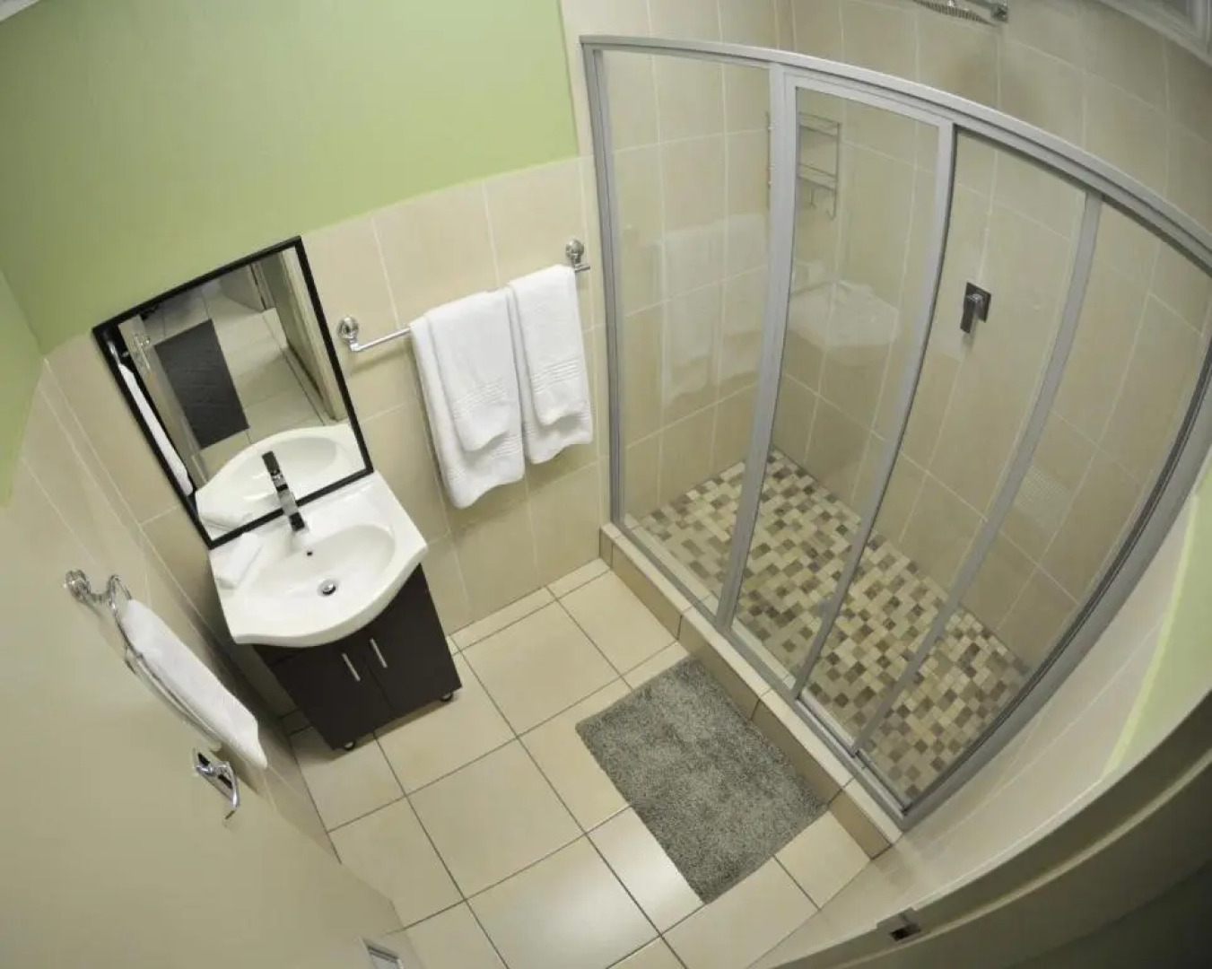 Summer Garden Guest House (The Flower Box)