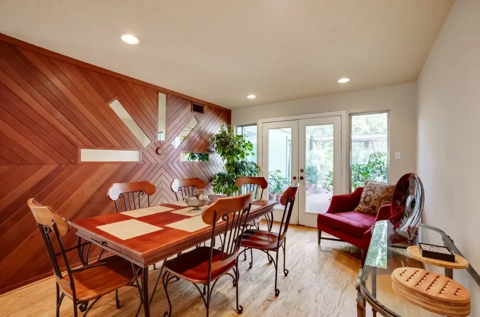 Serene + Spacious Spring Home w/ Forest Views!