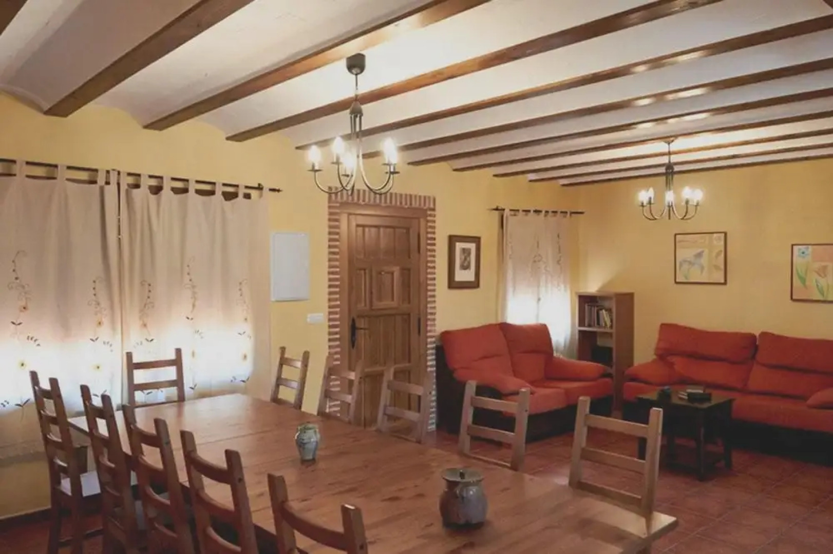 House With 6 Bedrooms in Albacete, With Wonderful Mountain View, Pool Access and Enclosed Garden