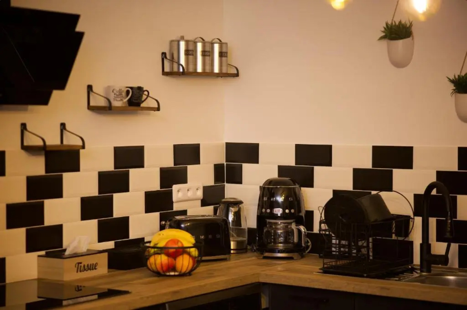 BEAU T3 STYLE INDUSTRIEL N20 ORLY PARIS WIFI Underground Industry